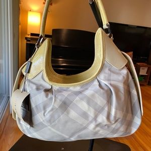 Brand new Authentic Vintage Burberry bag